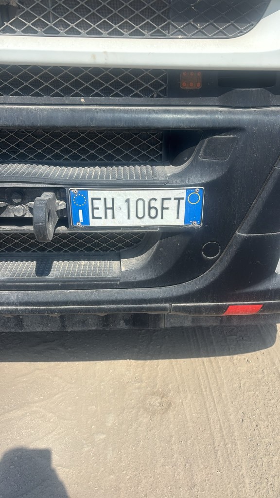 Foto targa EH 106FT